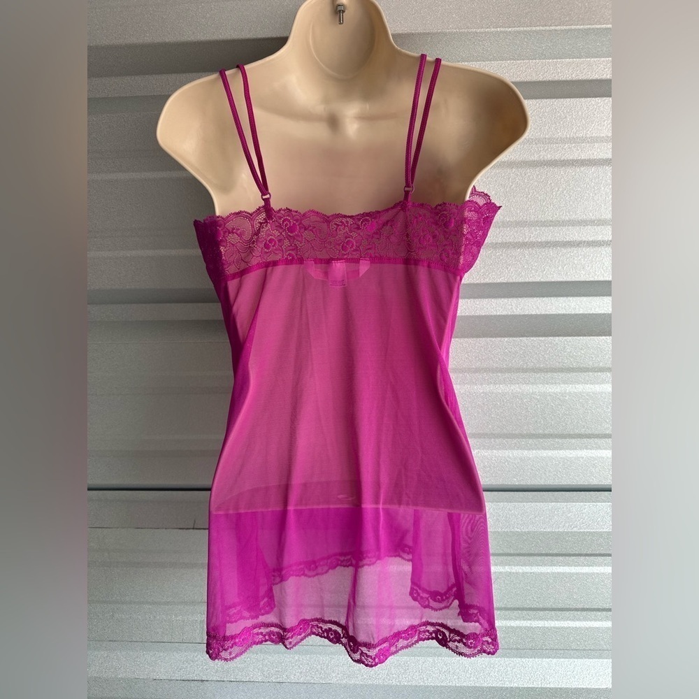 Victoria’s Secret Vintage Lace Pink Floral Lingerie Slip Top Size Medium - Picture 8 of 10